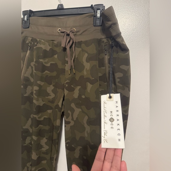 New Marrakech Womens Camo Athletic Jogger Pants Zip Pockets Size 10 - Picture 4 of 7